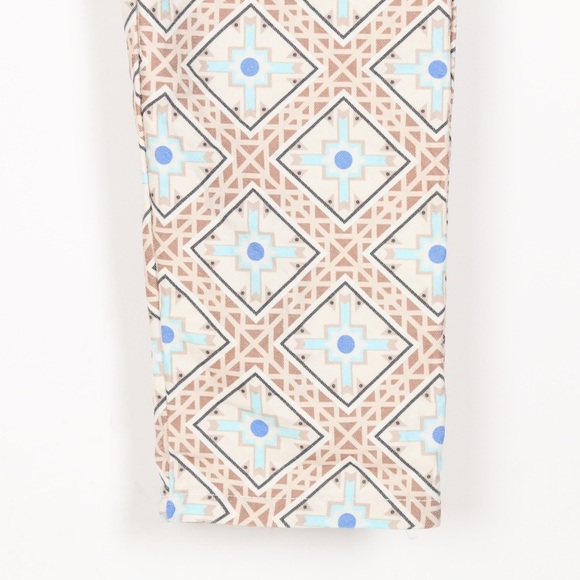 AQRL Patterned Skinny Pants - Picture 4 of 8